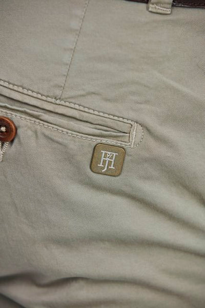 Chinos | Classic - Collection of Brands